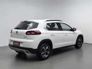 Citroen C3-XR 2021 купить из Китая, цена 1 042 000 ₽ — Suifenhe Auto