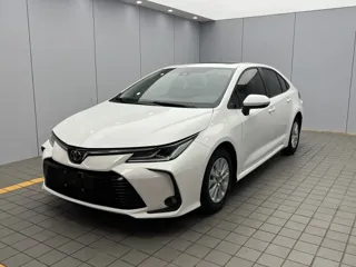 Toyota Corolla 2023 купить из Китая, цена 1 609 000 ₽ — Suifenhe Auto