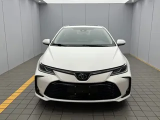 Toyota Corolla 2023 купить из Китая, цена 1 609 000 ₽ — Suifenhe Auto