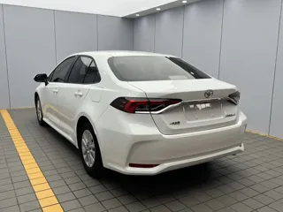 Toyota Corolla 2023 купить из Китая, цена 1 609 000 ₽ — Suifenhe Auto