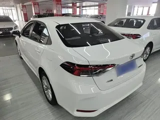 Toyota Corolla 2023 купить из Китая, цена 1 297 000 ₽ — Suifenhe Auto