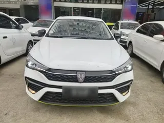 Roewe i5 2021 купить из Китая, цена 1 115 000 ₽ — Suifenhe Auto