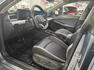 Volkswagen Lamando 2022 купить из Китая, цена 1 657 000 ₽ — Suifenhe Auto