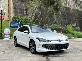 Volkswagen Lamando 2023 купить из Китая, цена 1 760 000 ₽ — Suifenhe Auto