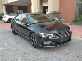 Volkswagen Magotan 2023 купить из Китая, цена 3 707 000 ₽ — Suifenhe Auto