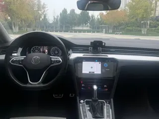 Volkswagen Magotan 2023 купить из Китая, цена 3 753 000 ₽ — Suifenhe Auto