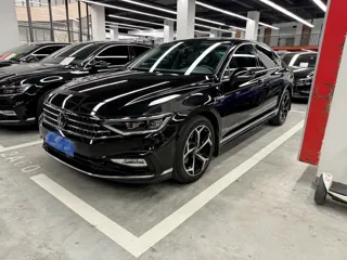 Volkswagen Magotan 2023 купить из Китая, цена 3 756 000 ₽ — Suifenhe Auto