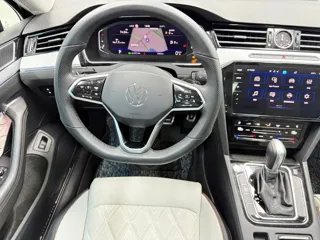 Volkswagen Magotan 2023 купить из Китая, цена 3 756 000 ₽ — Suifenhe Auto