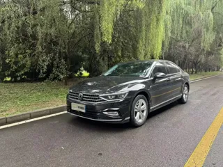 Volkswagen Magotan 2024 купить из Китая, цена 2 291 000 ₽ — Suifenhe Auto