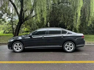 Volkswagen Magotan 2024 купить из Китая, цена 2 291 000 ₽ — Suifenhe Auto