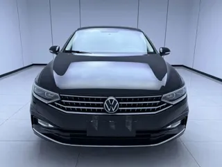 Volkswagen Magotan 2024 купить из Китая, цена 2 624 000 ₽ — Suifenhe Auto