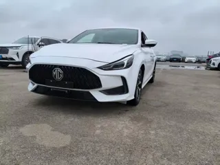 MG MG 5 2022 купить из Китая, цена 1 028 000 ₽ — Suifenhe Auto