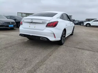 MG MG 5 2022 купить из Китая, цена 1 028 000 ₽ — Suifenhe Auto