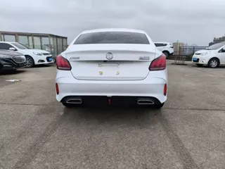 MG MG 5 2022 купить из Китая, цена 1 028 000 ₽ — Suifenhe Auto