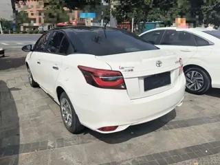 Toyota Vios 2023 купить из Китая, цена 1 328 000 ₽ — Suifenhe Auto