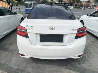 Toyota Vios 2023 купить из Китая, цена 1 328 000 ₽ — Suifenhe Auto