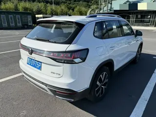 Volkswagen Tayron 2023 купить из Китая, цена 2 425 000 ₽ — Suifenhe Auto