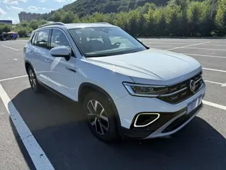 Volkswagen Tayron 2023 купить из Китая, цена 2 425 000 ₽ — Suifenhe Auto