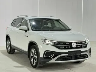 Volkswagen Tayron 2022 купить из Китая, цена 2 689 000 ₽ — Suifenhe Auto