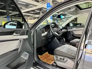 Volkswagen Tayron 2023 купить из Китая, цена 2 803 000 ₽ — Suifenhe Auto
