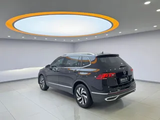 Volkswagen Tiguan L 2023 купить из Китая, цена 2 526 000 ₽ — Suifenhe Auto