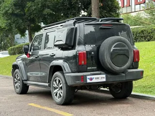 Tank 300 2022 купить из Китая, цена 4 098 000 ₽ — Suifenhe Auto