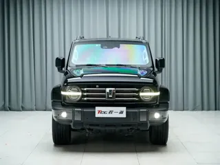 Tank 300 2023 купить из Китая, цена 4 074 000 ₽ — Suifenhe Auto