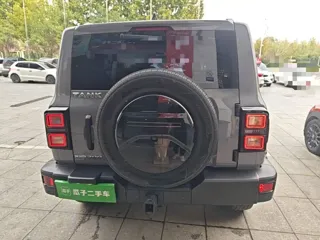 Tank 300 2023 купить из Китая, цена 4 015 000 ₽ — Suifenhe Auto
