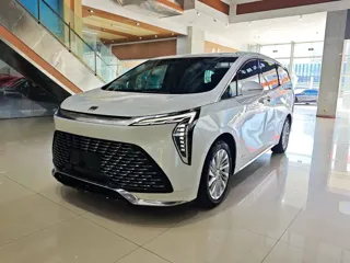 Buick Century 2023 купить из Китая, цена 5 976 000 ₽ — Suifenhe Auto