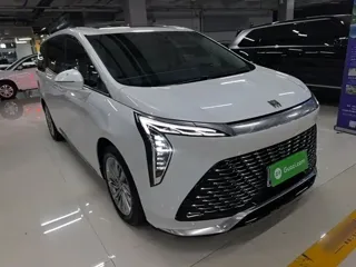 Buick Century 2023 купить из Китая, цена 5 755 000 ₽ — Suifenhe Auto