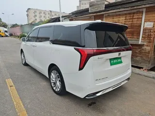 Buick Century 2023 купить из Китая, цена 5 433 000 ₽ — Suifenhe Auto