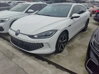 Volkswagen Lamando 2023 купить из Китая, цена 1 261 000 ₽ — Suifenhe Auto