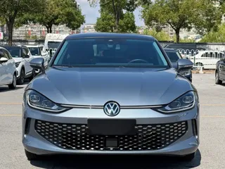 Volkswagen Lamando 2023 купить из Китая, цена 1 943 000 ₽ — Suifenhe Auto