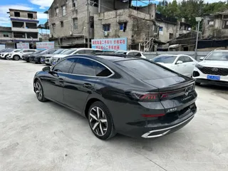 Volkswagen Lamando 2024 купить из Китая, цена 1 839 000 ₽ — Suifenhe Auto