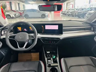 Volkswagen Lamando 2023 купить из Китая, цена 1 983 000 ₽ — Suifenhe Auto