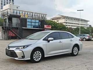 Toyota Corolla 2023 купить из Китая, цена 1 356 000 ₽ — Suifenhe Auto