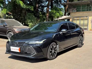 Toyota Avalon 2023 купить из Китая, цена 3 451 000 ₽ — Suifenhe Auto
