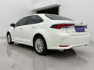 Toyota Corolla 2023 купить из Китая, цена 1 468 000 ₽ — Suifenhe Auto
