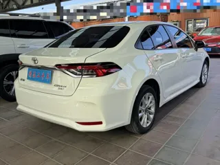 Toyota Corolla 2023 купить из Китая, цена 1 530 000 ₽ — Suifenhe Auto
