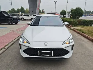 Roewe i5 2025 купить из Китая, цена 1 411 000 ₽ — Suifenhe Auto