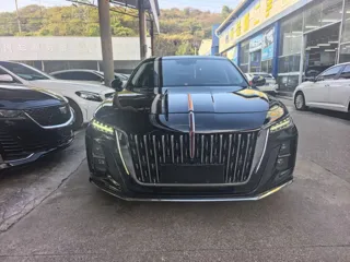 Hongqi H5 2024 купить из Китая, цена 2 867 000 ₽ — Suifenhe Auto
