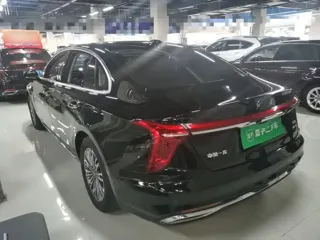Hongqi H5 2024 купить из Китая, цена 2 747 000 ₽ — Suifenhe Auto