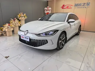 Volkswagen Lamando 2024 купить из Китая, цена 2 211 000 ₽ — Suifenhe Auto