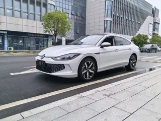 Volkswagen Lamando 2024 купить из Китая, цена 2 163 000 ₽ — Suifenhe Auto