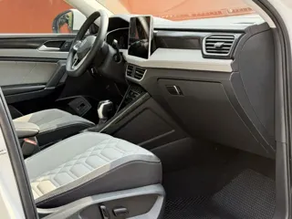 Volkswagen Tayron 2024 купить из Китая, цена 2 880 000 ₽ — Suifenhe Auto