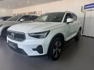 Volvo XC40 2024 купить из Китая, цена 2 947 000 ₽ — Suifenhe Auto