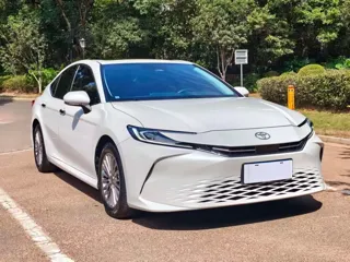 Toyota Camry 2025 купить из Китая, цена 3 761 000 ₽ — Suifenhe Auto