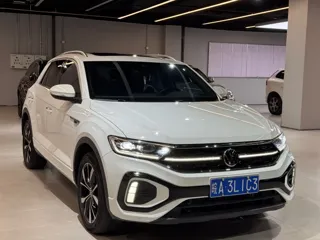 Volkswagen T-Roc 2024 купить из Китая, цена 2 681 000 ₽ — Suifenhe Auto