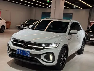 Volkswagen T-Roc 2024 купить из Китая, цена 2 681 000 ₽ — Suifenhe Auto
