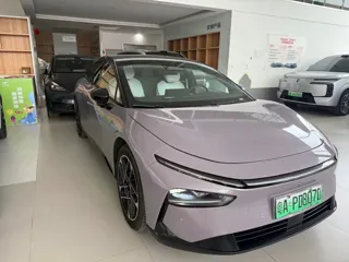 Xpeng P7+ 2025 купить из Китая, цена 4 197 000 ₽ — Suifenhe Auto